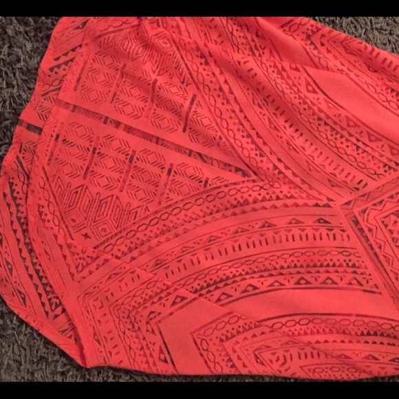 🌝A Sheer “See Through “ Coral Sleeveless Blouse✨ - Picture 4 of 4